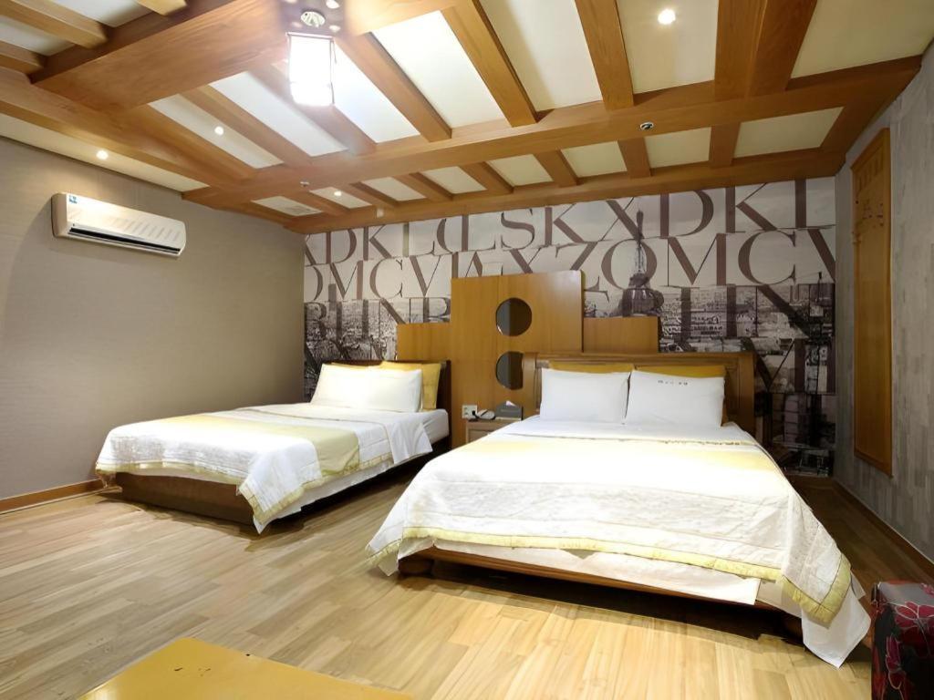 Hotel Head-One Uijeongbu Buitenkant foto