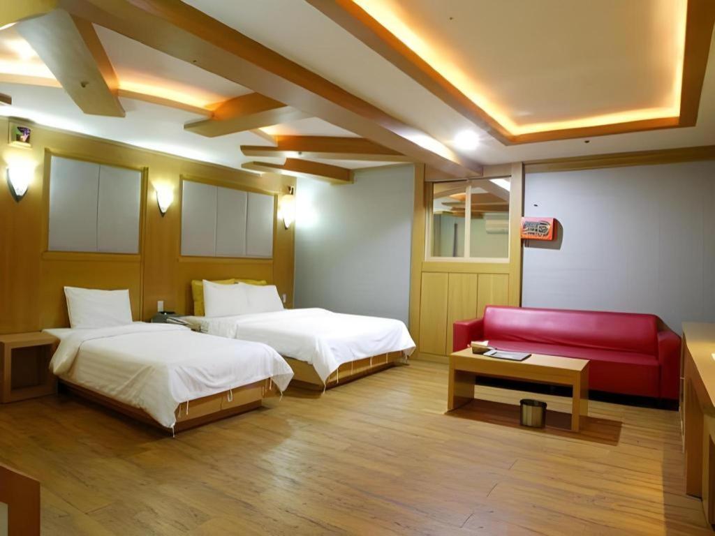 Hotel Head-One Uijeongbu Buitenkant foto