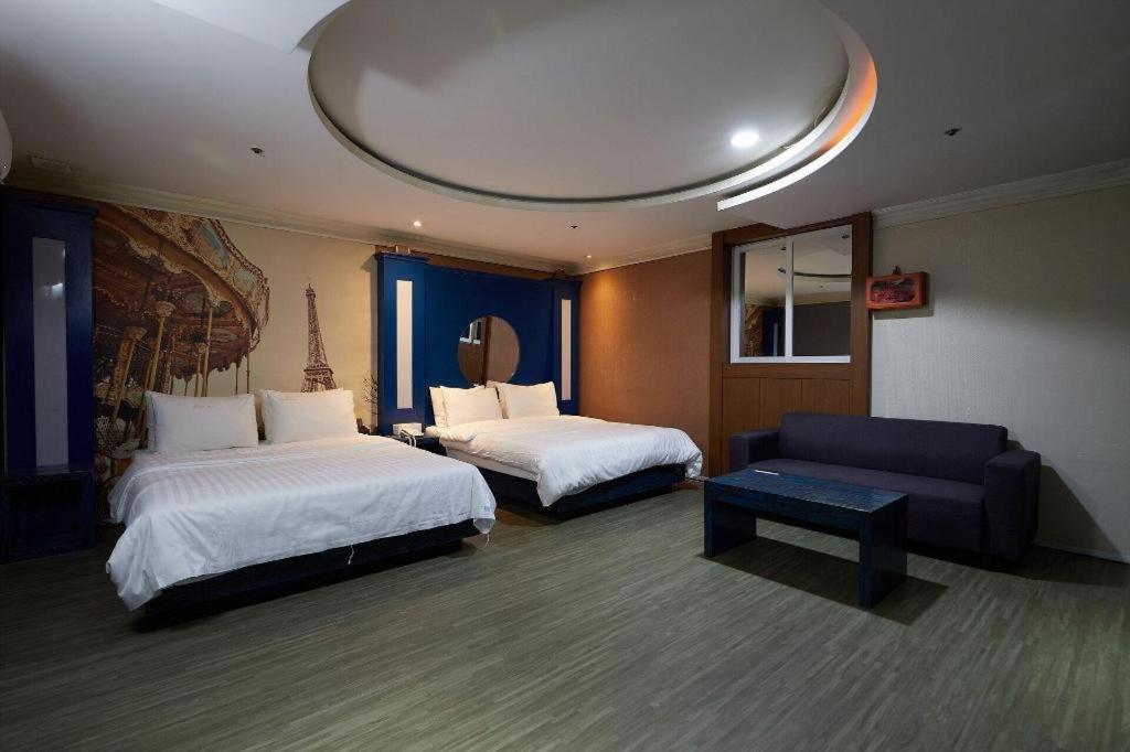 Hotel Head-One Uijeongbu Buitenkant foto