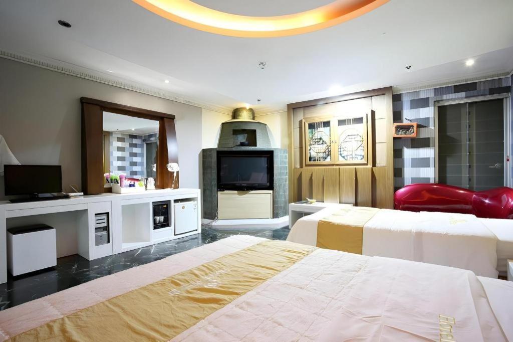 Hotel Head-One Uijeongbu Buitenkant foto